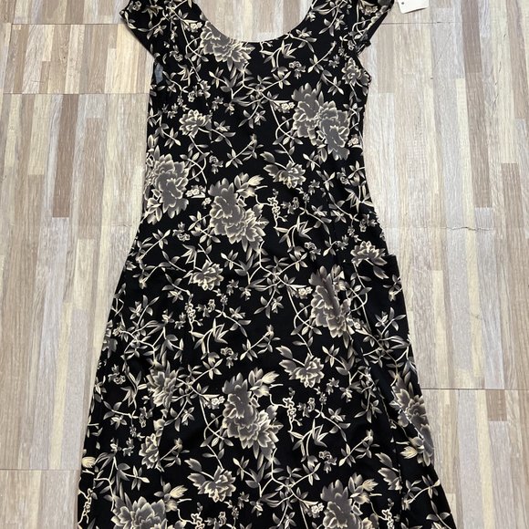 TOMMY HILFIGER SHIFT DRESS- NWT - Picture 3 of 3